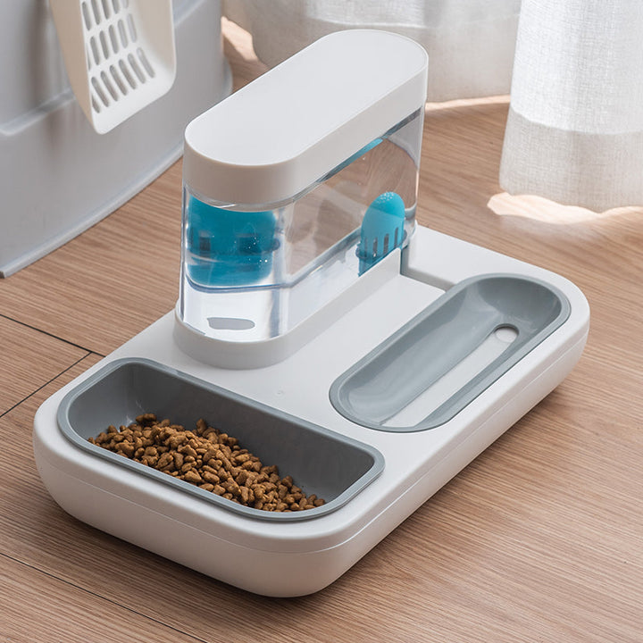 The Perfect Feeding Solution for Your Feline Friend