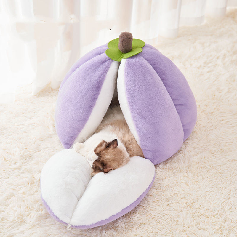 Cat's Nest Warm Semi Closed Bed