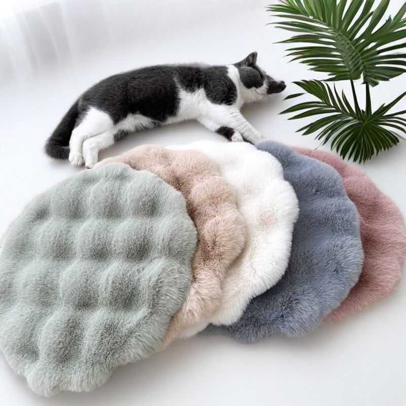Plush Pet Round Autumn And Winter Warm Bed